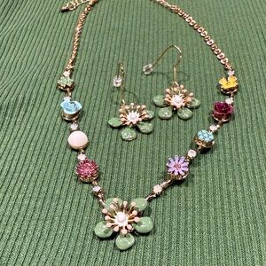 Floral Multicolor Necklace and Earring Set